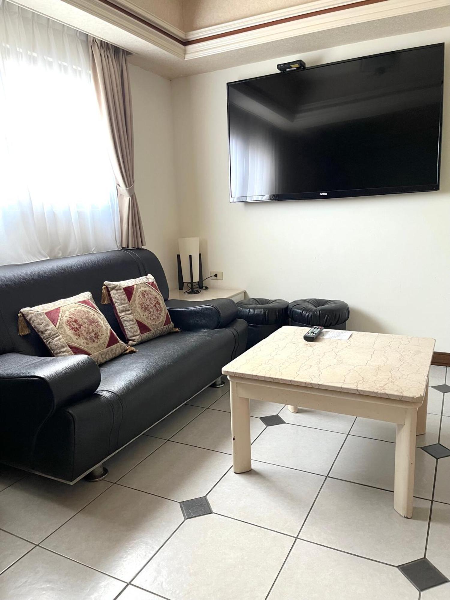 Hua Guo Hotel Cơ Long Ngoại thất bức ảnh